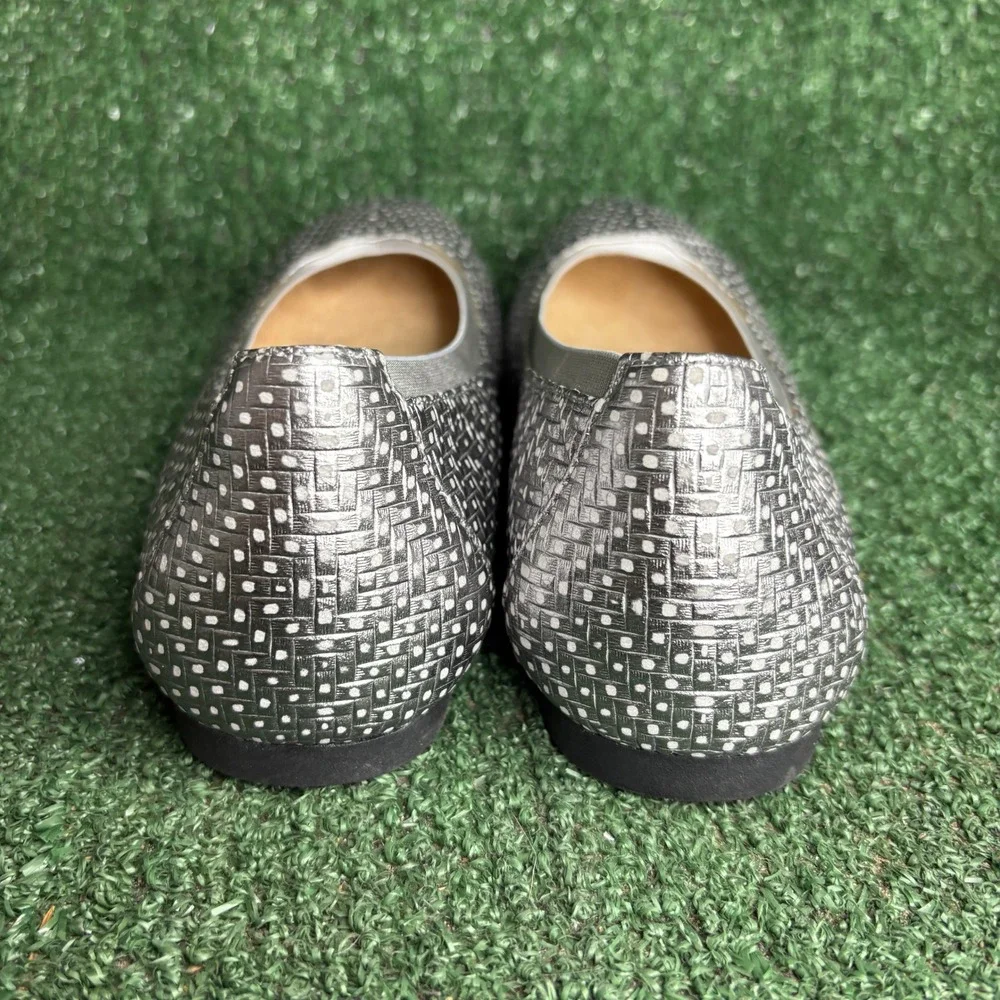 NEW Vionic Anita Orthotic Basketweave Metallic Ballet Flats Silver Womens Sz 7.5